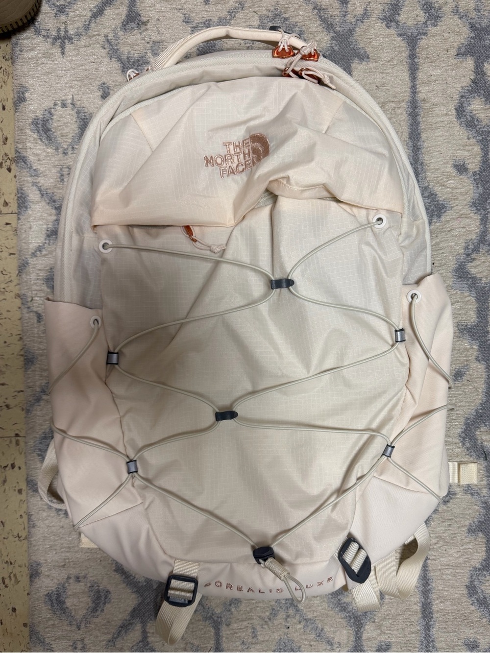 North Face Luxe Borealis 27L Backpack White Dune and Burnt Coral Metallic